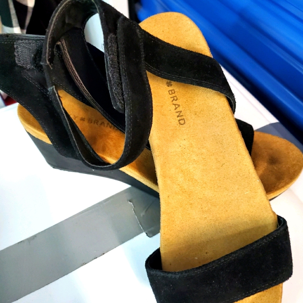 Lucky Brand wedge sandals